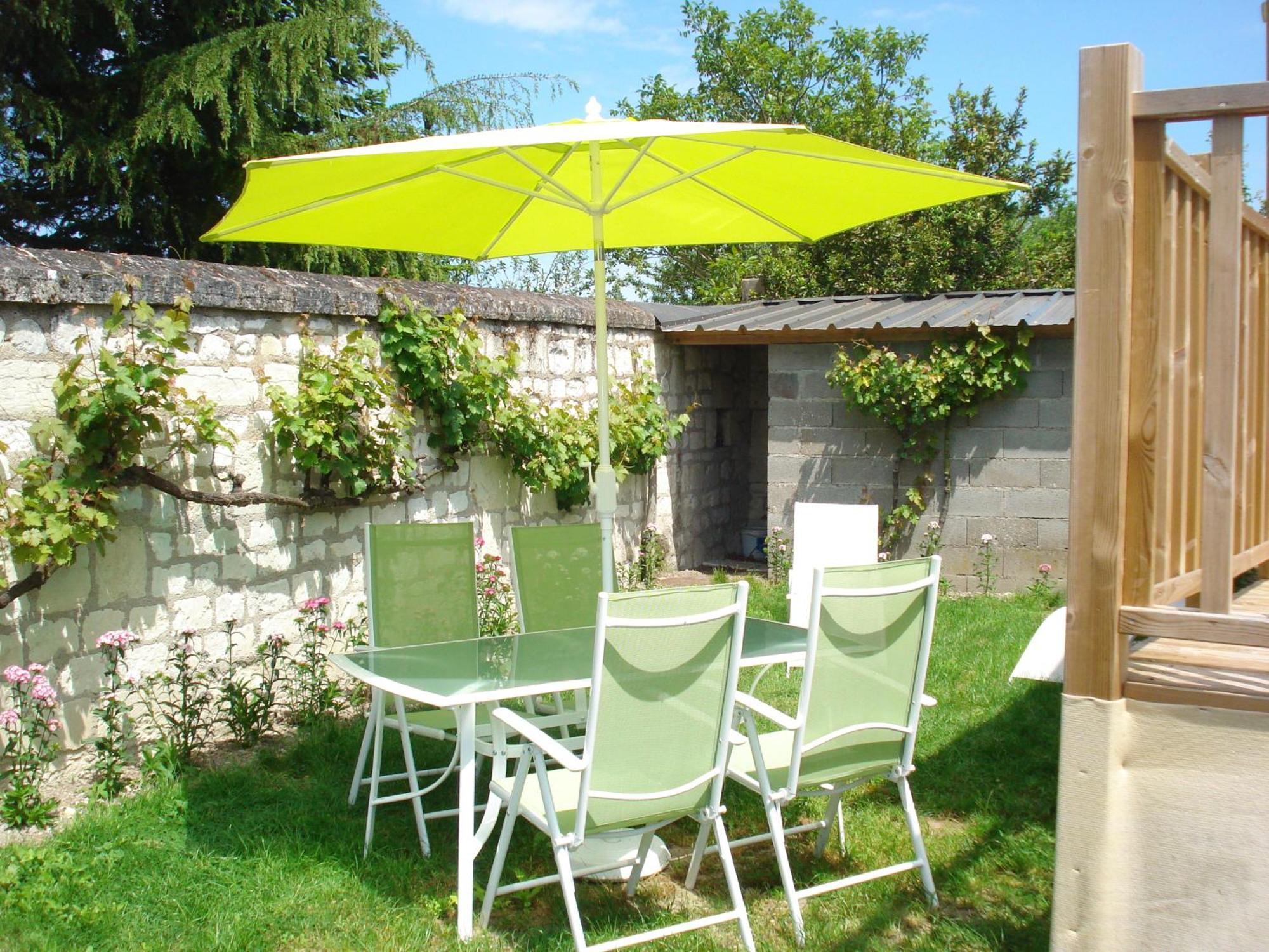 Les Roulottes De Cuzay Villa Roiffe ภายนอก รูปภาพ